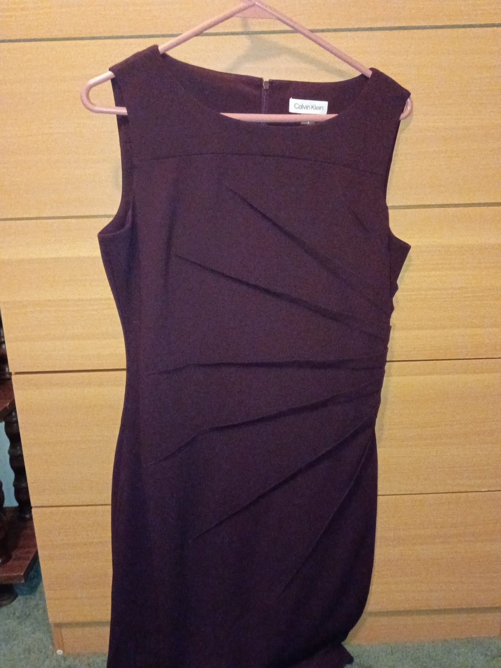 Calvin Klein Sleeveless Sheath Dress in Deep Plum Size 8